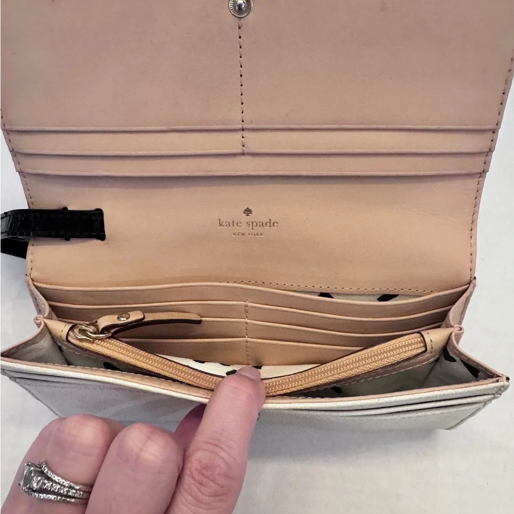 Kate Spade White Leather Long Wallet Wristlet with Black Bow Strap